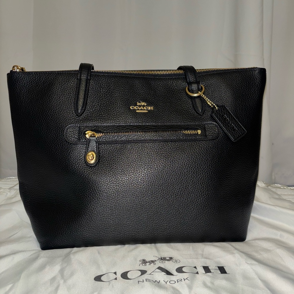 Coach Gallery Tote Black Pebbled Leather Zip Top - Brand New with Dust Bag